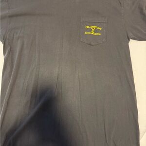 Comfort Colors Old Row Charcoal Men's Tee with Yellowstone Rip